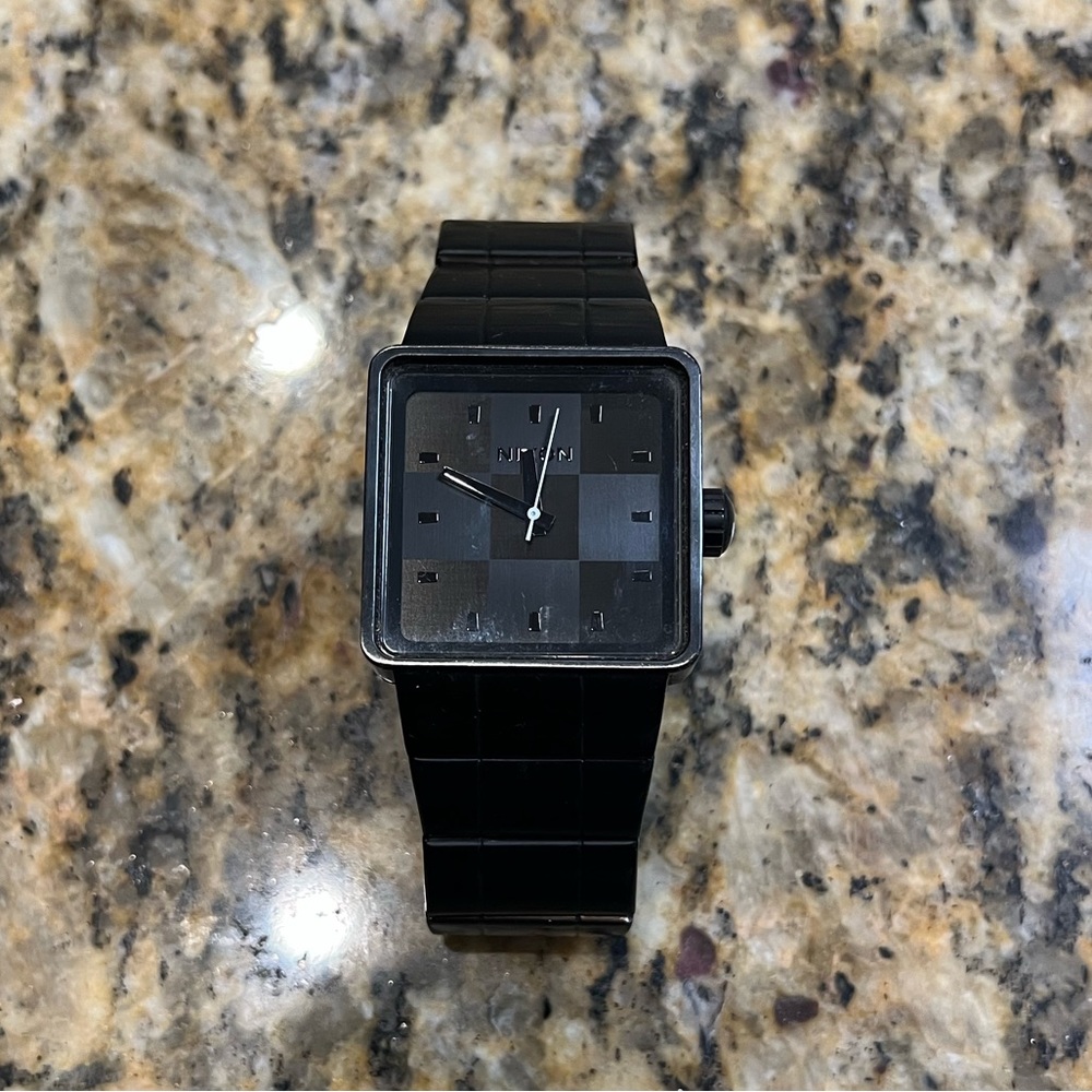 Nixon Watch - The Quatro